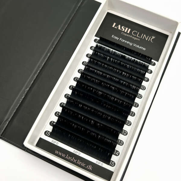 easy fanning volume lashes