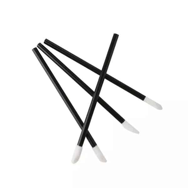 Lint-free applicator